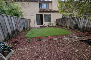 62 Washington Square Dr, Milpitas, CA 95035 - Photo 12