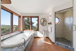 11571 Buena Vista Dr, Los Altos Hills, CA 94022 - Photo 34