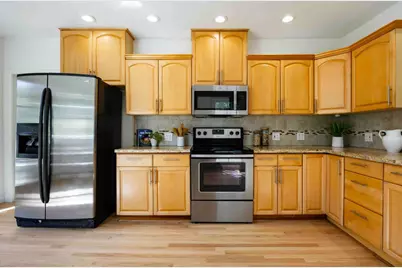 820 Hamilton Ave, Palo Alto, CA 94301 - Photo 8