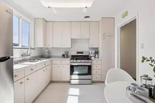 980 Burnett Ave, San Francisco, CA 94131 - Photo 14