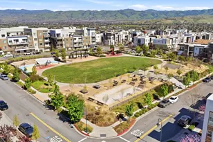 280 William Manly St 5, San Jose, CA 95136 - Photo 64