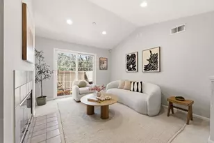 602 Arcadia Ter 305, Sunnyvale, CA 94085 - Photo 2