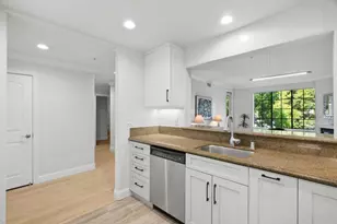 633 Elm St 209, San Carlos, CA 94070 - Photo 16