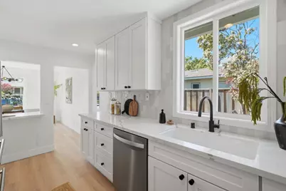 1355 Regent St, Redwood City, CA 94061 - Photo 12