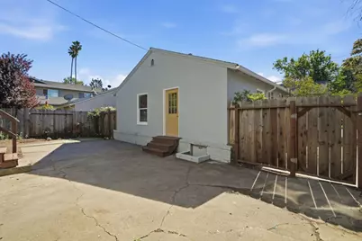 1355 Regent St, Redwood City, CA 94061 - Photo 18