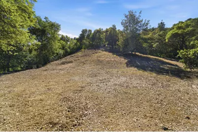 15400 Madrone Hill Rd, Saratoga, CA 95070 - Photo 16