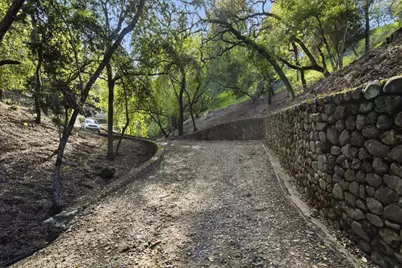 15400 Madrone Hill Rd, Saratoga, CA 95070 - Photo 30