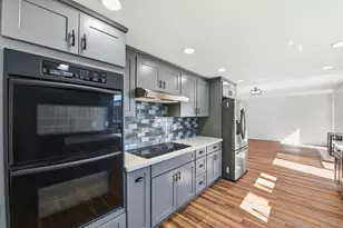 1091 Colette Dr, San Jose, CA 95132 - Photo 8
