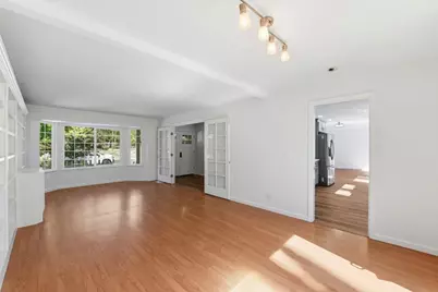 1091 Colette Dr, San Jose, CA 95132 - Photo 12