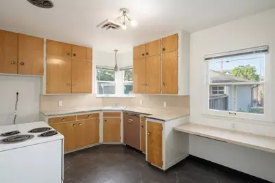 1543 N Thorne Ave, Fresno, CA 93728 - Photo 4