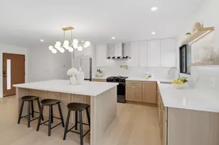 1177 Whitehall Ave, San Jose, CA 95128 - Photo 12