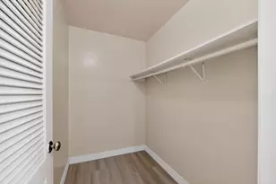 3957 Tiverton Dr, San Jose, CA 95121 - Photo 28