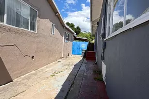 1744 E 22nd St, Oakland, CA 94606 - Photo 4