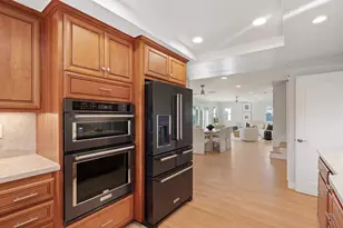 5087 Harwood Rd, San Jose, CA 95124 - Photo 10