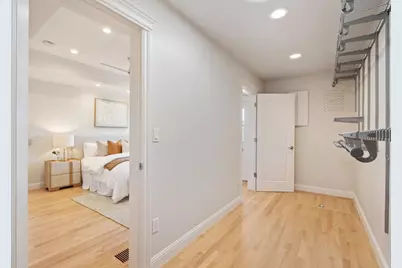 5087 Harwood Rd, San Jose, CA 95124 - Photo 16