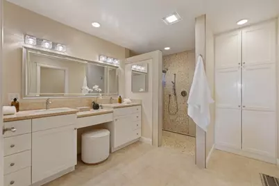 5087 Harwood Rd, San Jose, CA 95124 - Photo 14