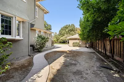 1650 The Alameda, San Jose, CA 95126 - Photo 68