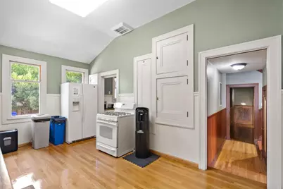 1650 The Alameda, San Jose, CA 95126 - Photo 16