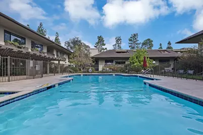 2140 Santa Cruz Ave D105, Menlo Park, CA 94025 - Photo 2