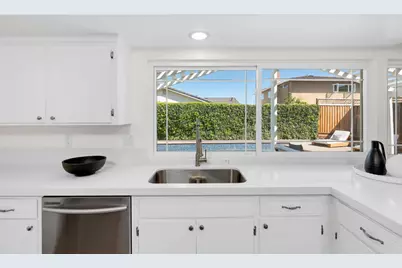 6280 Mountford Dr, San Jose, CA 95123 - Photo 12