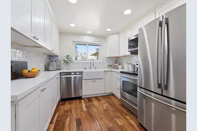 5711 Hillbright Cir, San Jose, CA 95123 - Photo 12