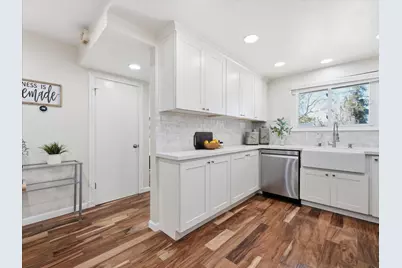 5711 Hillbright Cir, San Jose, CA 95123 - Photo 8