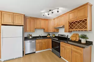 460 Auburn Way 5, San Jose, CA 95129 - Photo 6
