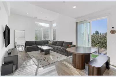 29243 Hub Ct, Hayward, CA 94544 - Photo 1