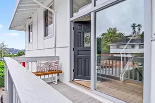 15 Bay Vw Dr, San Carlos, CA 94070 - Photo 2
