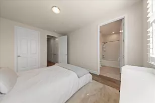 437 Hollow Falls Common, Fremont, CA 94539 - Photo 30