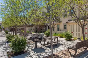 437 Hollow Falls Common, Fremont, CA 94539 - Photo 34