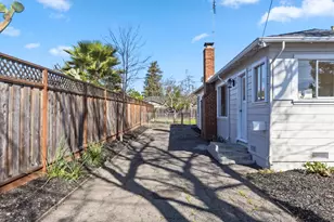 2130 Madison Ave, Redwood City, CA 94061 - Photo 26