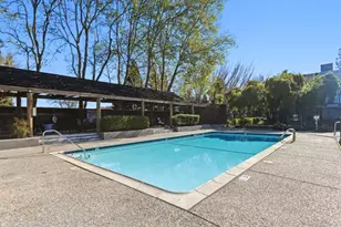 905 W Middlefield Rd 975, Mountain View, CA 94043 - Photo 30