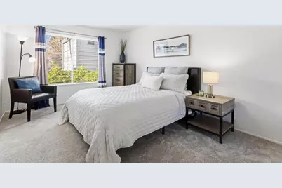 905 W Middlefield Rd 975, Mountain View, CA 94043 - Photo 18