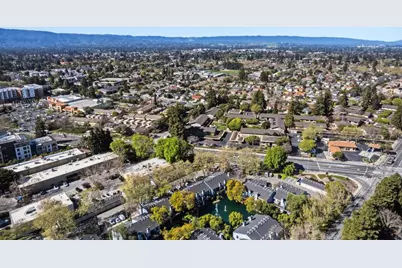 905 W Middlefield Rd 975, Mountain View, CA 94043 - Photo 42