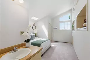 624 Oakridge Dr, Los Altos, CA 94024 - Photo 20