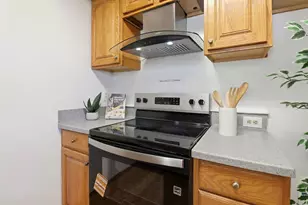 3241 Shadow Park Pl, San Jose, CA 95121 - Photo 10