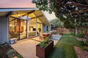 943 Trophy Dr, Mountain View, CA 94040 - Photo 38