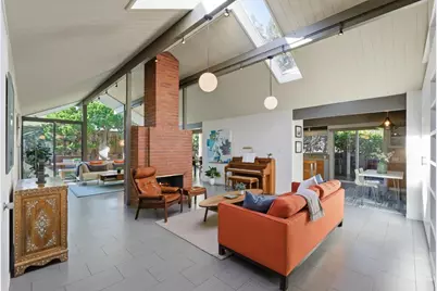 943 Trophy Dr, Mountain View, CA 94040 - Photo 6