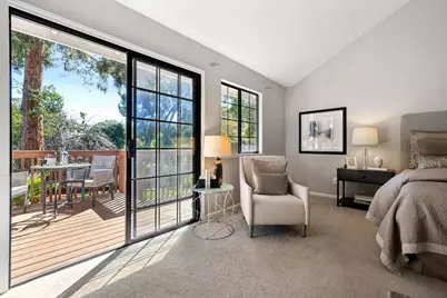 892 Saint Joseph Ave, Los Altos, CA 94024 - Photo 32