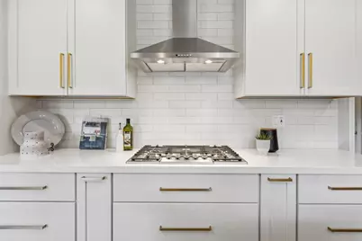 892 Saint Joseph Ave, Los Altos, CA 94024 - Photo 14