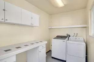 955 Vermont St, San Jose, CA 95126 - Photo 12