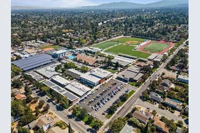 13411 Pastel Ln, Mountain View, CA 94040 - Photo 50