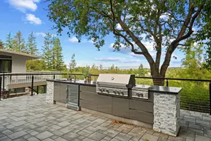 2987 Alexis Dr, Palo Alto, CA 94304 - Photo 24