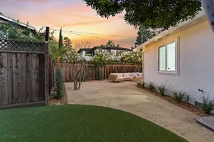 580 Green Manor Ct, Palo Alto, CA 94301 - Photo 46