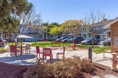 239 Granada Park Cir, Mountain View, CA 94043 - Photo 34