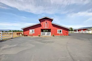 3465 Susie Ln, Gilroy, CA 95020 - Photo 32