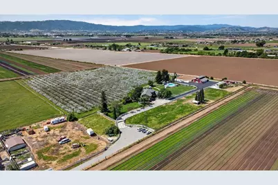 3465 Susie Ln, Gilroy, CA 95020 - Photo 90