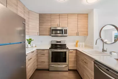 2250 24th St 330, San Francisco, CA 94107 - Photo 8