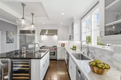 2105 Hillside Dr, Burlingame, CA 94010 - Photo 16